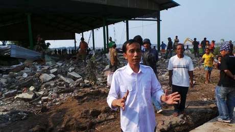 3 Gebrakan Jokowi Siap Ratakan Bangunan Bandel