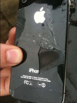 Kondisi iPhone dan Galaxy S III Pasca Meledak