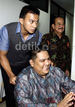 Zulkarnaen Djabar Divonis 15 Tahun Penjara