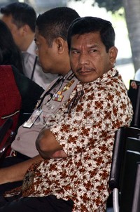 Kompol Legimo menunggu pemeriksaaan. Lamhot Aritonang/detikFoto.