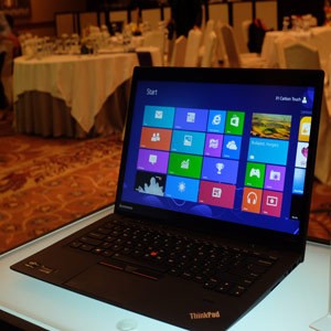 Trio ThinkPad Lenovo Tegaskan PC Belum Mati