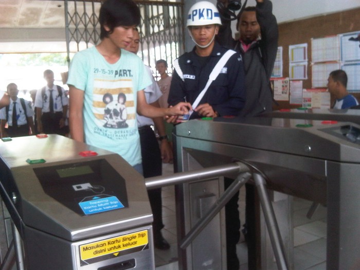 Sempurnakan Tiket Elektronik KRL, 5 Bank Ini Akan Digandeng