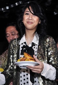 Konser tersebut rencananya akan digelar di Singapura pada 8 Juni 2013 mendatang. Noel/detikHOT.