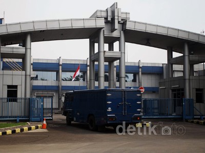 Berkunjung ke Pabrik Percetakan Uang RI