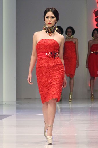 Jakarta, Indonesia - 17 Mei. Malik Moestaram  Majesty Regale. Jakarta Fashion & Food Festival 2013 at Grand Ballroom Harris Hotel. Kelapa Gading. 17 Mei 2013. Jakarta. [Foto: Mohammad Abduh/Wolipop]