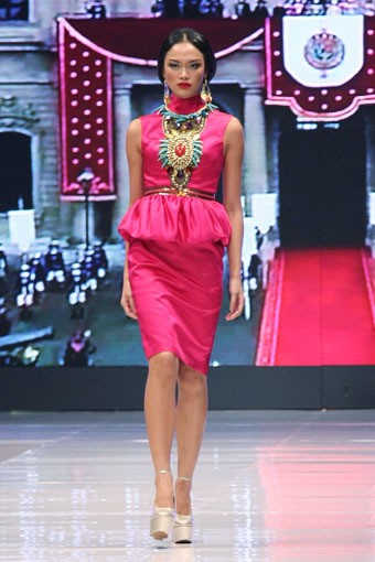 Jakarta, Indonesia - 17 Mei. Malik Moestaram  Majesty Regale. Jakarta Fashion & Food Festival 2013 at Grand Ballroom Harris Hotel. Kelapa Gading. 17 Mei 2013. Jakarta. [Foto: Mohammad Abduh/Wolipop]