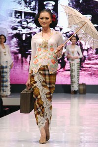 Jakarta, Indonesia - 17 Mei, Anne Avantie Ramli dalam Kenangan. Jakarta Fashion & Food Festival 2013 at Grand Ballroom Harris Hotel. Kelapa Gading. 17 Mei 2013. Jakarta. [Foto: Mohammad Abduh/Wolipop]