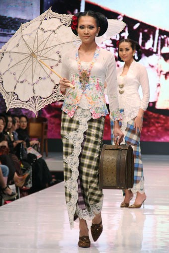 Jakarta, Indonesia - 17 Mei, Anne Avantie Ramli dalam Kenangan. Jakarta Fashion & Food Festival 2013 at Grand Ballroom Harris Hotel. Kelapa Gading. 17 Mei 2013. Jakarta. [Foto: Mohammad Abduh/Wolipop]