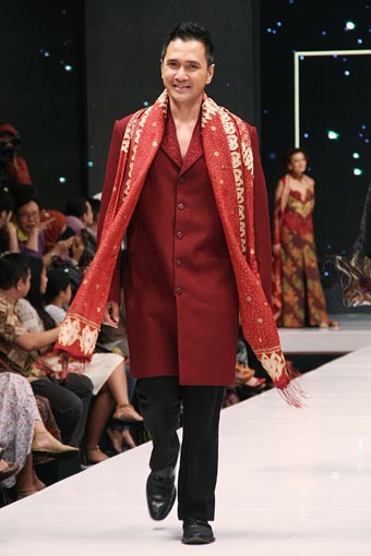 Jakarta, Indonesia - 17 Mei, Anne Avantie Ramli dalam Kenangan. Jakarta Fashion & Food Festival 2013 at Grand Ballroom Harris Hotel. Kelapa Gading. 17 Mei 2013. Jakarta. [Foto: Mohammad Abduh/Wolipop]