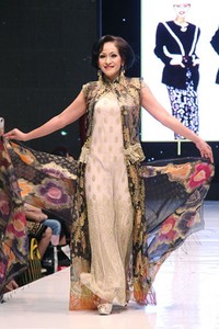 Jakarta, Indonesia - 17 Mei, Anne Avantie Ramli dalam Kenangan. Jakarta Fashion & Food Festival 2013 at Grand Ballroom Harris Hotel. Kelapa Gading. 17 Mei 2013. Jakarta. [Foto: Mohammad Abduh/Wolipop]