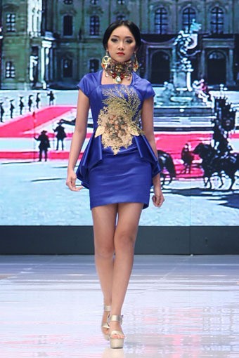 Jakarta, Indonesia - 17 Mei. Malik Moestaram  Majesty Regale. Jakarta Fashion & Food Festival 2013 at Grand Ballroom Harris Hotel. Kelapa Gading. 17 Mei 2013. Jakarta. [Foto: Mohammad Abduh/Wolipop]