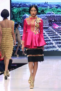 Jakarta, Indonesia - 17 Mei. Malik Moestaram  Majesty Regale. Jakarta Fashion & Food Festival 2013 at Grand Ballroom Harris Hotel. Kelapa Gading. 17 Mei 2013. Jakarta. [Foto: Mohammad Abduh/Wolipop]