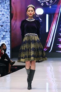 Jakarta, Indonesia - 17 Mei 2013. Defrico Audy Classic Blossom. Jakarta Fashion & Food Festival 2013 at Grand Ballroom Harris Hotel. Kelapa Gading. Jakarta. [Foto: Mohammad Abduh/Wolipop]