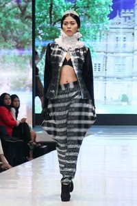 Jakarta, Indonesia - 17 Mei 2013. Defrico Audy Classic Blossom. Jakarta Fashion & Food Festival 2013 at Grand Ballroom Harris Hotel. Kelapa Gading. Jakarta. [Foto: Mohammad Abduh/Wolipop]