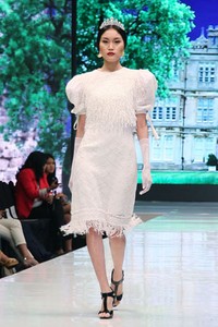 Jakarta, Indonesia - 17 Mei 2013. Defrico Audy Classic Blossom. Jakarta Fashion & Food Festival 2013 at Grand Ballroom Harris Hotel. Kelapa Gading. Jakarta. [Foto: Mohammad Abduh/Wolipop]