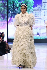 Jakarta, Indonesia - 17 Mei 2013. Defrico Audy Classic Blossom. Jakarta Fashion & Food Festival 2013 at Grand Ballroom Harris Hotel. Kelapa Gading. Jakarta. [Foto: Mohammad Abduh/Wolipop]
