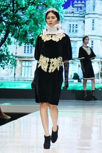 Jakarta, Indonesia - 17 Mei 2013. Defrico Audy Classic Blossom. Jakarta Fashion & Food Festival 2013 at Grand Ballroom Harris Hotel. Kelapa Gading. Jakarta. [Foto: Mohammad Abduh/Wolipop]