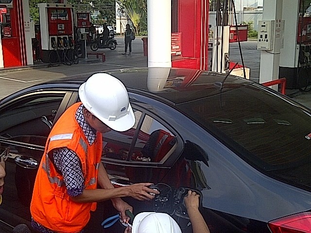 Aturan Kendaraan Wajib Pakai Alat Pengendali BBM Berlaku Juni