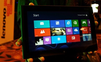     Dalam kesempatan yang sama, Lenovo juga merilis ThinkPad Tablet 2 di Tanah Air. Tablet Rp 7,3 jutaan ini memakai Windows 8 Pro dan asitektur Intel x86. Ketebalannya hanya 9,8mm, layar 10,1 inci dan bobot tak sampai 600 gram.