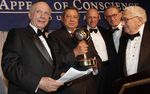 SBY Terima World Statesman Award 2013