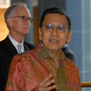 Boediono Rayakan Hari Pancasila di Ende