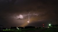 Warga Oklahoma diungsikan akibat tornado ini. REUTERS/Gene Blevins.
