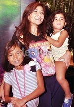 Meisya Siregar Ajak Anak Tonton Coboy Junior The Movie