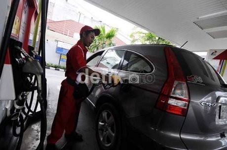 Premium Rp 6.500 dan Solar Rp 5.500 Berlaku Juni, Tepatkah?
