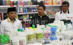 Anis Matta Belanja di Mini Market PKS