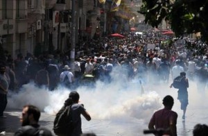 Demo Turki Tolak Penggusuran Taman Meluas Jadi Gejolak Anti Rezim Islamis