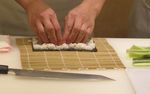 Mengupas Trik Membuat Sushi Klasik Jepang Bersama Chef Singho Ishimaru