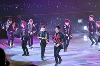 Di 'Super Show 5' hari kedua ini, member Super Junior lebih banyak berinteraksi dengan para ELF. Noel/detikHOT.