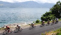 Danau Singkarak yang menjadi aikon ternamen ini nampak eksotis. Gus Mun/detikfoto