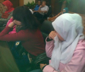 Kepsek SMKN 4 Pernah Mencabuli Siswanya di Tempat Karaoke