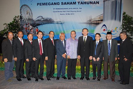 Pendapatan PJAA 2012 Tembus Rp 1 Triliun, Laba Bersih Naik 10,02%