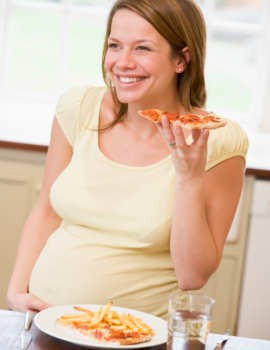 Wanita Hamil Sebaiknya Tak Konsumsi Junk Food dan Minum Kopi