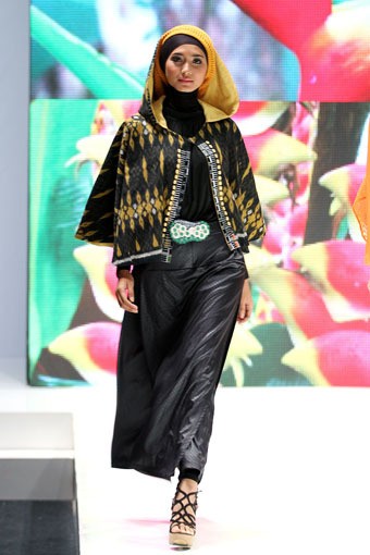 Jakarta, Indonesia - 31 Mei. Anemone by Hannie Hananto Khatulistiwa. Indonesia Islamic Fashion Fair 2013 at Jakarta Convention Center. 31 Mei 2013. Senayan. Jakarta. [Foto: Mohammad Abduh/Wolipop]