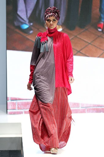 Jakarta, Indonesia - 31 Mei. Bellabaric by Najua Yanti. Indonesia Islamic Fashion Fair 2013 at Jakarta Convention Center. 31 Mei 2013. Senayan. Jakarta. [Foto: Mohammad Abduh/Wolipop]