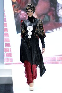 Jakarta, Indonesia - 31 Mei. Bellabaric by Najua Yanti. Indonesia Islamic Fashion Fair 2013 at Jakarta Convention Center. 31 Mei 2013. Senayan. Jakarta. [Foto: Mohammad Abduh/Wolipop]