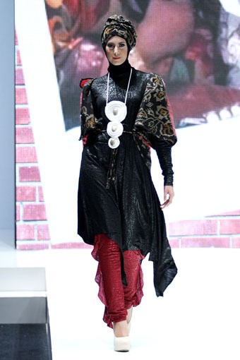 Jakarta, Indonesia - 31 Mei. Bellabaric by Najua Yanti. Indonesia Islamic Fashion Fair 2013 at Jakarta Convention Center. 31 Mei 2013. Senayan. Jakarta. [Foto: Mohammad Abduh/Wolipop]