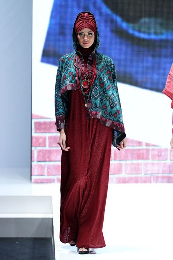 Jakarta, Indonesia - 31 Mei. Bellabaric by Najua Yanti. Indonesia Islamic Fashion Fair 2013 at Jakarta Convention Center. 31 Mei 2013. Senayan. Jakarta. [Foto: Mohammad Abduh/Wolipop]