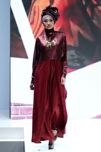 Jakarta, Indonesia - 31 Mei. Bellabaric by Najua Yanti. Indonesia Islamic Fashion Fair 2013 at Jakarta Convention Center. 31 Mei 2013. Senayan. Jakarta. [Foto: Mohammad Abduh/Wolipop]