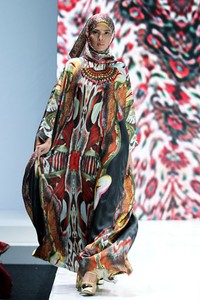 Jakarta, Indonesia - 30 Mei. Itang Yunasz Tabrish. Indonesia Islamic Fashion Fair 2013 at Jakarta Convention Center. 30 Mei 2013. Senayan. Jakarta. [Foto: Mohammad Abduh/Wolipop]