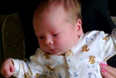 Bayi 6 Minggu Ini Meninggal Setelah 3 Dokter Salah Diagnosis