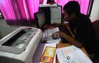 Selain itu untuk memastikan akurasi data pemilih sesuai dengan kondisi faktual pemilih.