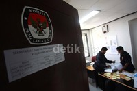 Setelah itu KPU akan mengumumkan ke publik dari tanggal 11 sampai 24 Juli 2013 untuk mendapatkan masukan dan tanggapan dari masyarakat.