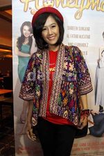 Ardina Rasti Dianiaya di Film Honeymoon