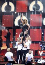 Keseksian Jennifer Lopez di Atas Panggung