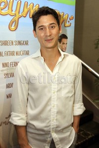 Nino Fernandez saat menghadiri konferensi pers film 'Honeymoon' di Planet Hollywood, Jakarta Selatan, Senin (3/6/2013). Noel/detikHOT.