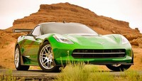 C7 Corvette Stingray. Wajah sporty yang dimiliki Corvette Stingray terbaru berhasil membius pecintanya. Mobil ini menggunakan mesin 6.2L LT1 V-8 yang dikawinkan dengan transmisi 7 percepatan. (dok. Michael Bay)